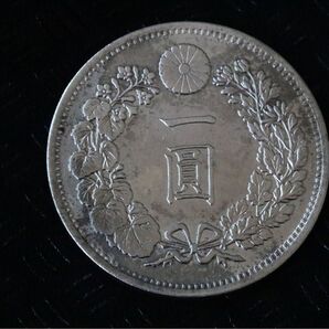 明治15年 大型1圓銀貨 極美品 1円 一圓銀貨 一円銀貨 竜 貨幣 硬貨 大日本