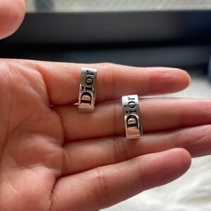 レア 美品 Dior ロゴ イヤリング 可愛い