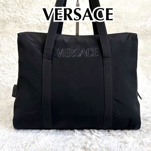 美品 VERSACE ヴェルサーチ トートバッグ メデューサ ビッグロゴ 総柄 A4 ブラック