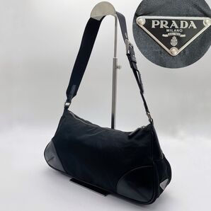 PRADA プラダ ワンショルダーバッグ 三角プレート ブラック ナイロン