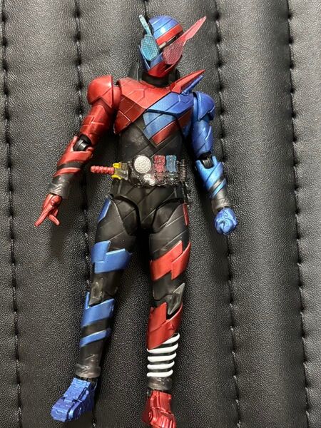 S.H.Figuarts 仮面ライダービルド ラビットタンク ジャンク