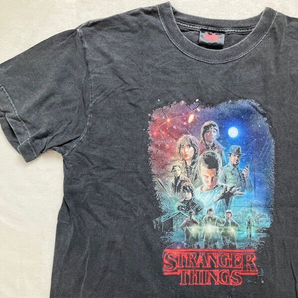 FREAK'S STORE ストレンジャーシングス ポスター アート Tシャツ メンズ レディース