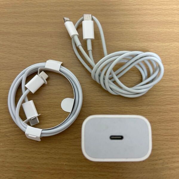 アップルApple 20W USB-C電源アダプタ 充電器 純正品 Lightningケーブル付属
