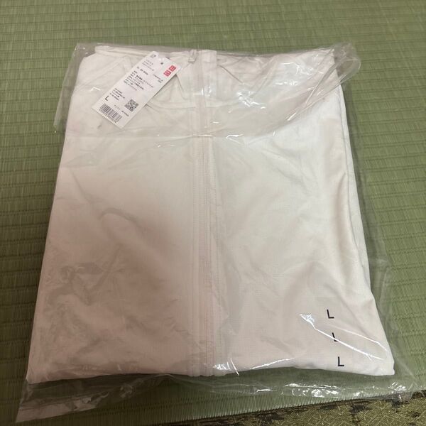 UNIQLO ドライEX UVカットフルジップパーカ