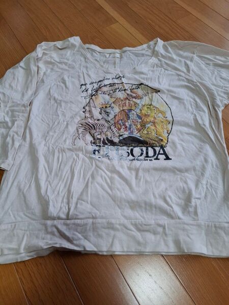 SODA 七分袖Tシャツ レディース オフホワイト プリント フリーサイズ