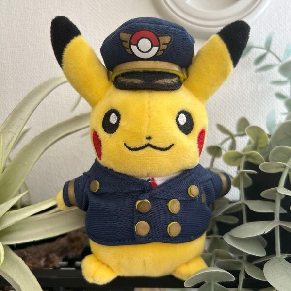 レア!パイロットピカチュウ ぬいぐるみ 関西空港ポケモンセンター限定