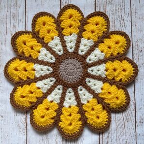 黄色 ハンドメイド 円座 お花の円座 花の座布団 クッション マット チェアパッド おざぶ 丸椅子カバー 花座布団
