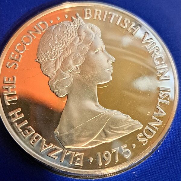 1975年 バージン諸島1ドル銀貨 品位SV925 25gバージン諸島銀貨 外国コイン エリザベス二世コイン
