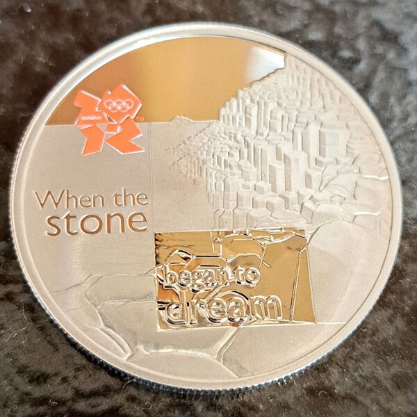 ロンドンオリンピック銀貨 公式記念銀貨第2次販売記念コイン 品位SV925 28.2㌘ イギリスコイン イギリス銀貨