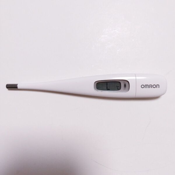 OMRON オムロン◆電子体温計 けんおんくん MC-687 予測式 わき下用 2023年製
