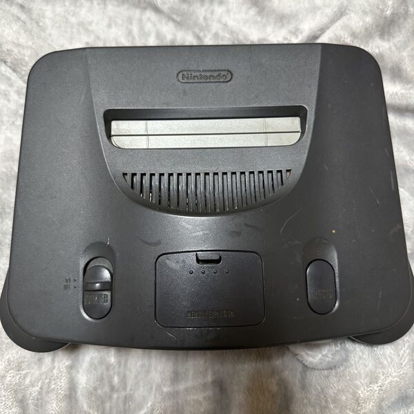 ニンテンドー64 本体 ブラック ジャンク(コントローラー付き)
