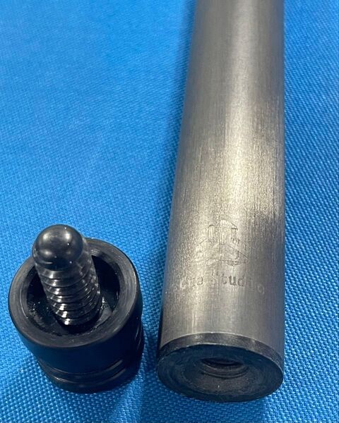 ※相談受付中※即購入可能※キュースタジオ カーボンシャフト 10山フラット用 中古ビリヤードシャフト