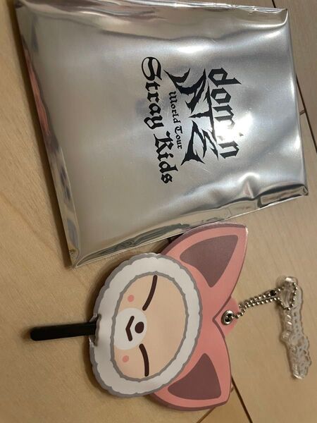 skzoo フォクシニー うちわキーホルダー アイエン straykids スキズ キーホルダー