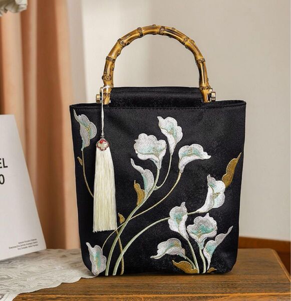 41 黑の刺繍花柄和装用バッグ