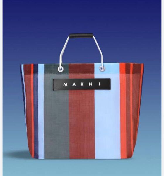 【MARNI】マルニマーケット ラッカーレッド