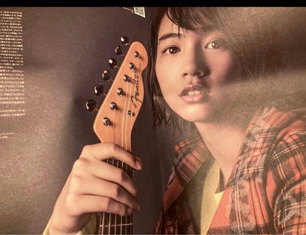 能年玲奈★のん★Fender★フライヤー 掲載ページのみ