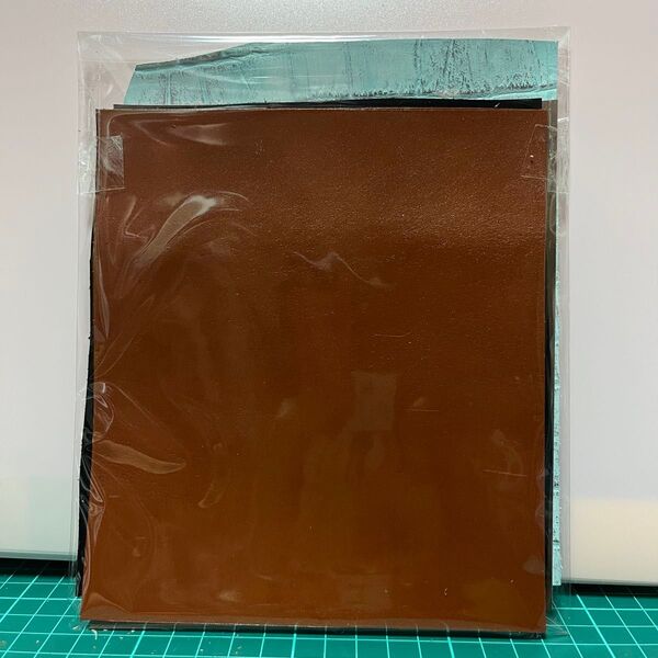 【本革】レザー ハギレ 《約200g》アソート
