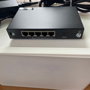 HPE スイッチ PoE+ (32W) poeスイッチ