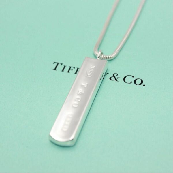 美品 Tiffany&Co. ティファニー ナローバー プレート ネックレス