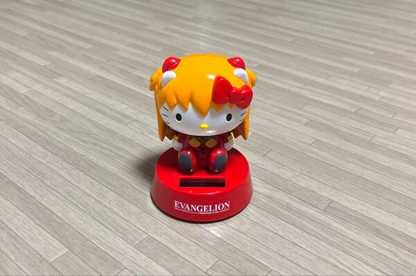 エヴァンゲリオン×ハローキティ ソーラーフィギュア アスカ