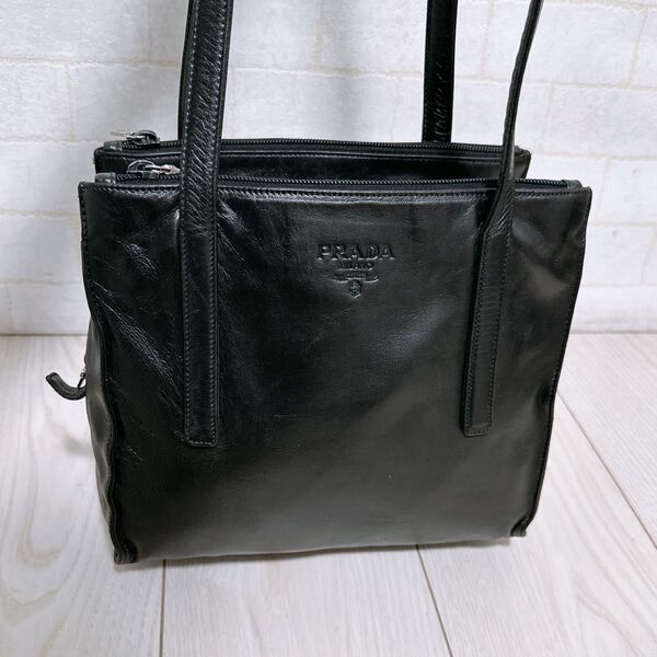 《格安》PRADA(プラダ)ハンドバッグ