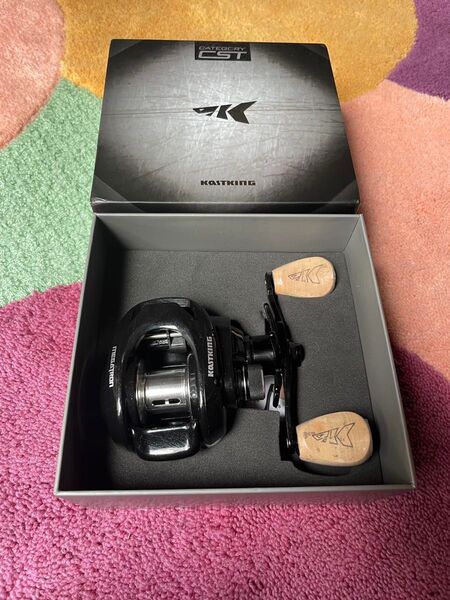 KASTKING ロングキャストベイトリール 右ハンドル 7.2:1 7ボールベアリング 新品同様