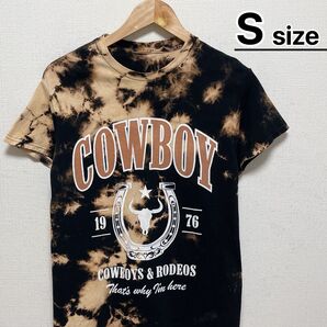 USA古着 Tシャツ S ブリーチ ブラック 総柄 プリント カウボーイ ロゴ