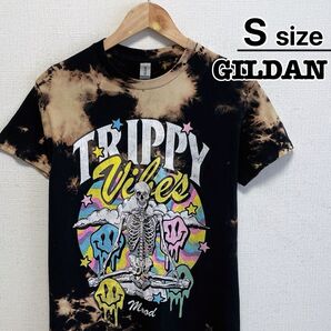 USA古着 GILDAN Tシャツ S ブリーチ ブラック スカル ニコちゃん