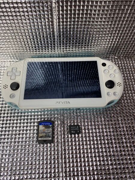 PSVITA PCH-2000 ホワイト・ブルー
