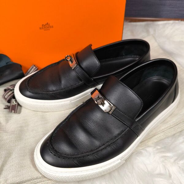 極美品【エルメス HERMES】スリッポン スニーカー 39 25cm ゲーム ケリー 黒 レザー 金具 希少 レア 入手困難