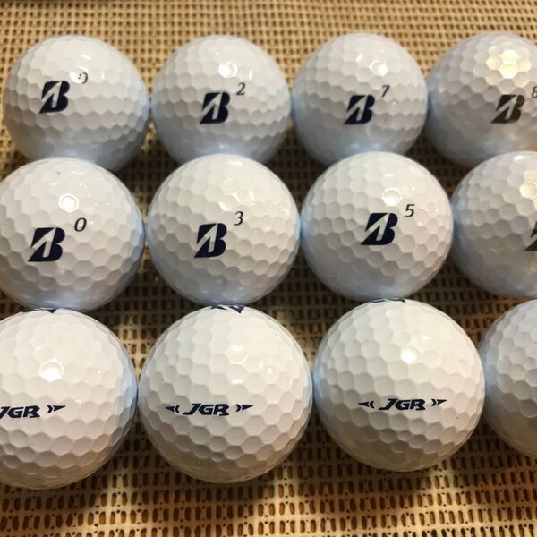 ロストボール12球☆ブリヂストンゴルフ TOUR B JGR 2023年モデル☆