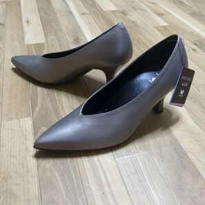 ワコールサクセスウォーク パンプス 23cm タグ付 ポインテッドトゥ Vカット 日本製 本革 晴雨兼用