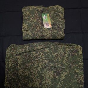 camofans デジタルフローラ迷彩 M〜Lサイズ 上下セット