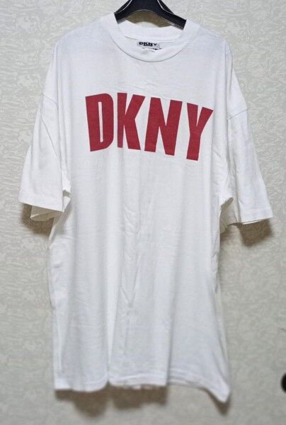 90s DKNY ロゴ Tシャツ ヴィンテージTシャツ オーバーサイズTシャツ アメカジ 90sビンテージ 半袖Tシャツ 古着