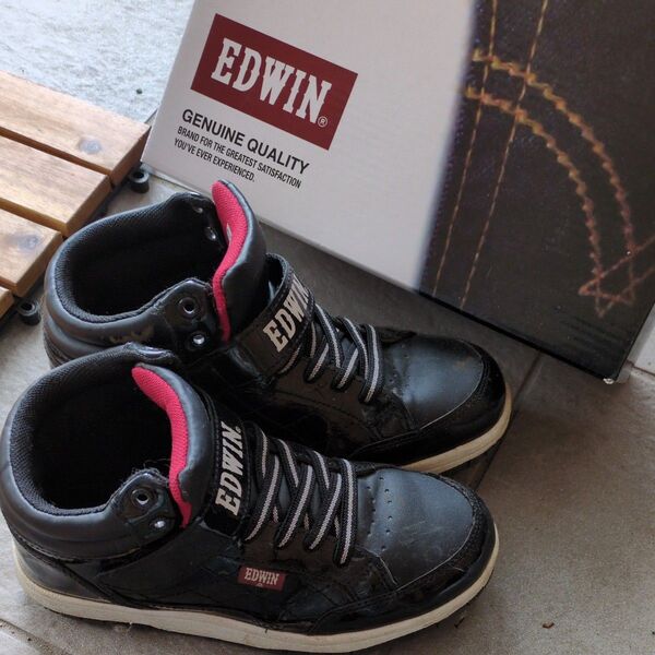 22cm★EDWIN防水ハイカットスニーカー(専用箱あり)