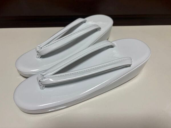 草履 和装 新品 未使用 礼装用 履き物 ホワイト 白 着物小物 24 無地 合皮 単品 L