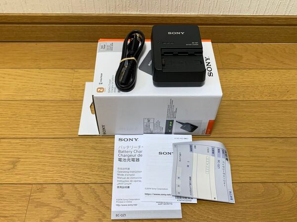 【ほぼ未使用品】SONY ソニー 純正 バッテリーチャージャー BC-QZ1 デジカメ NP- FZ100 用充電器