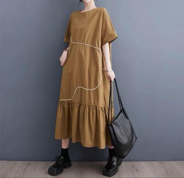 モード系 シンプルながらも可愛いロングワンピース