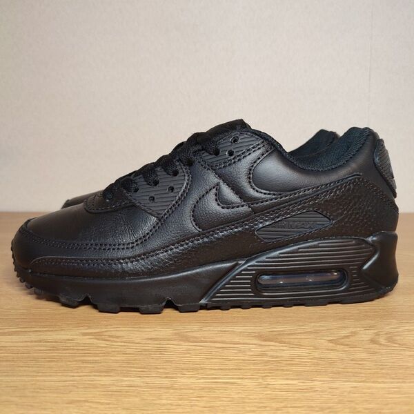 極美品 NIKE AIR MAX 90 LTR "ALL BLACK" W24