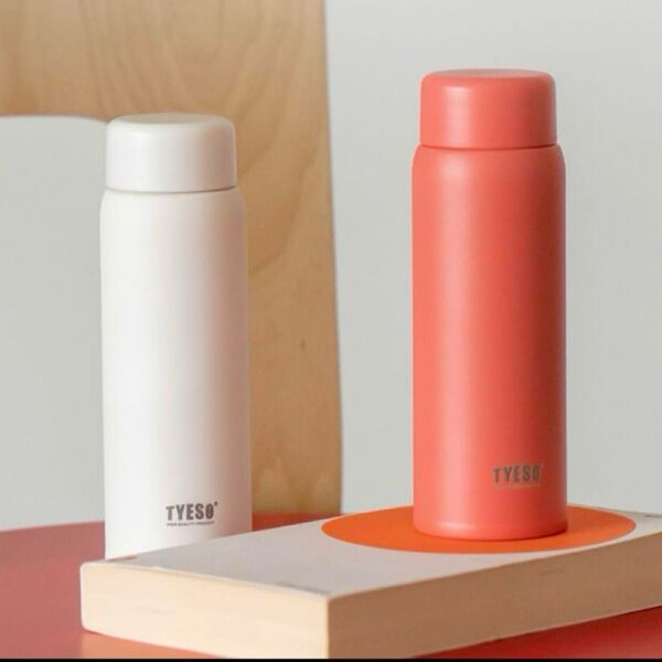 TYESO 真空断熱 魔法瓶 ミニボトル 水筒 200ml ホワイト マグ タンブラー 白 オフィス 真空断熱ケータイ ミニ