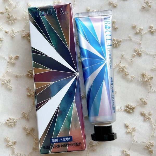 新品☆未使用 DRcula ドクターキュラ 薬用ホワイトニングジェル