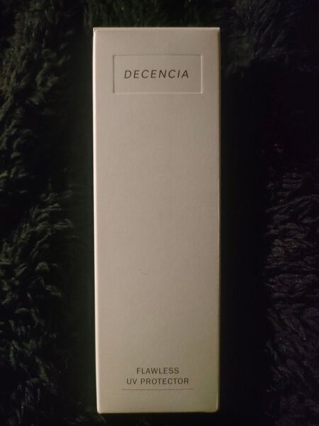 DECENCIA ディセンシア UV美容液 日焼け止め 敏感肌用