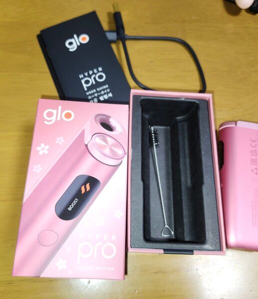 【未登録】glo グローハイパー プロ hyper pro 加熱式タバコ ディスプレイ搭載 サクラエディション