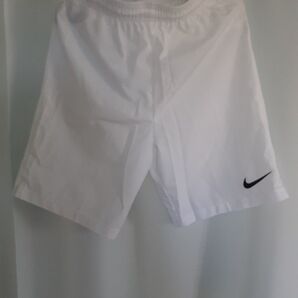 ナイキ NIKE ハーフパンツ ショートパンツ サッカー ジュニア Lサイズ 160