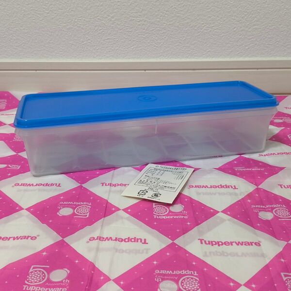 タッパーウェア ほそ型ケース(長い野菜の保存に)Tupperware
