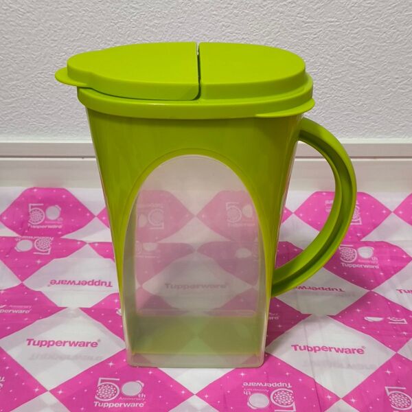 タッパーウェア アウトドア ダイニング ピッチャー Tupperware