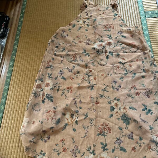 未使用品ロングエプロンオレンジ色系