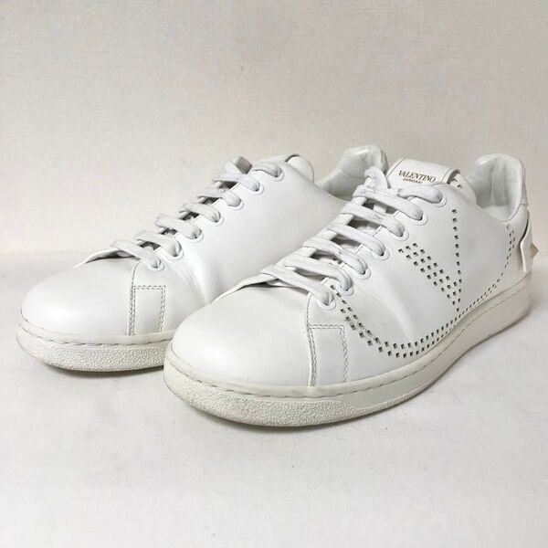 VALENTINO スニーカー ロックスタッズ レザー ロゴ ホワイト 白 ヴァレンティノ