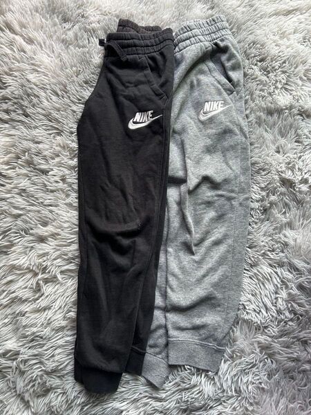 NIKE ブラック スウェットパンツ 黒 まとめ売りXS 120〜130か
