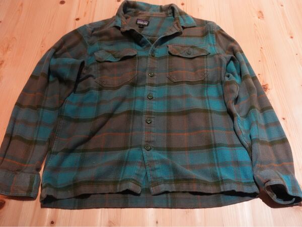 Patagonia ネルシャツ チェックシャツ グリーン系